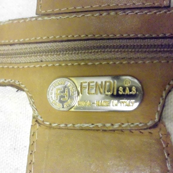 VTG Fendi Refurbished off white Canvas Handbag M - Picture 8 of 14